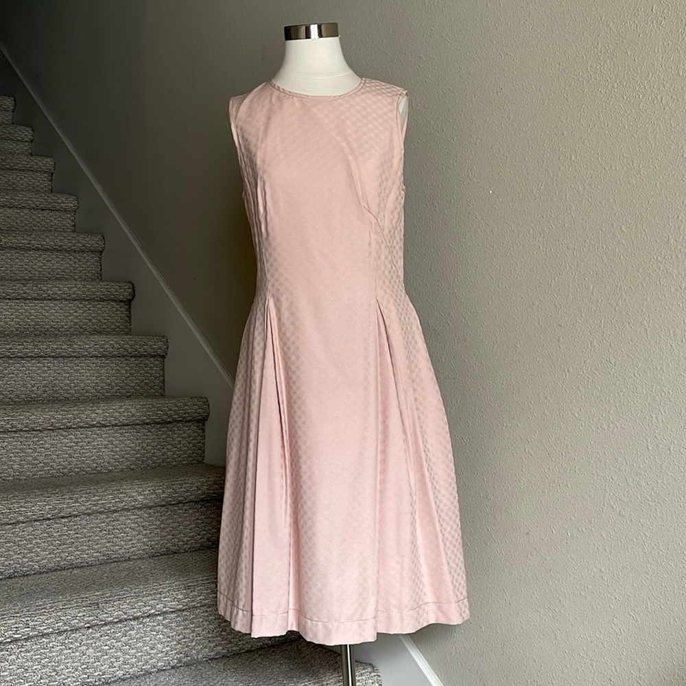 NWT Max Studio Sz 10 Dusty Pink Sleeve sleeveless dress.